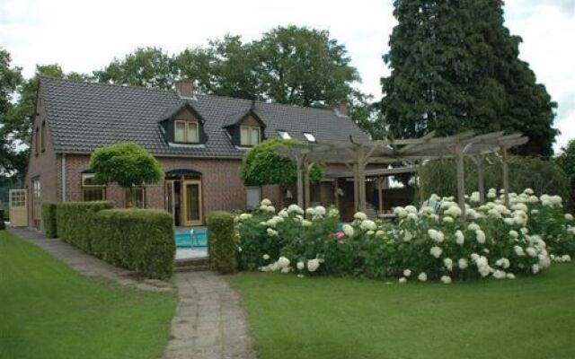 Bed & Breakfast Ouwerveldezicht