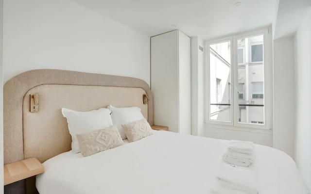 Elegant Apartment - 2br/4p - Near Invalides