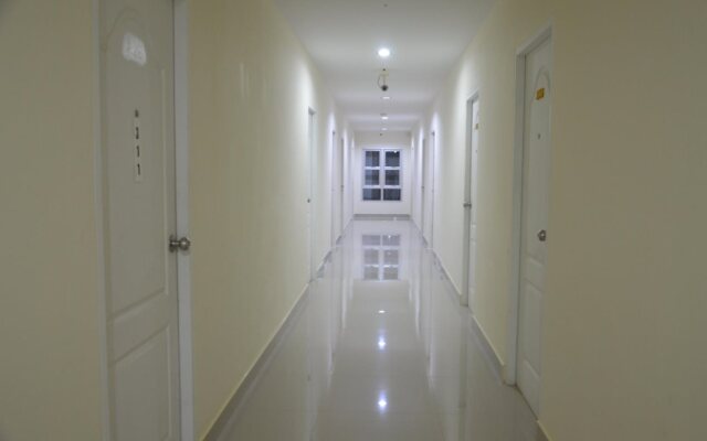Bright Apartment Hat Yai