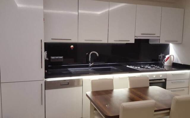 Best Home 17 1 bedroom Apt 3