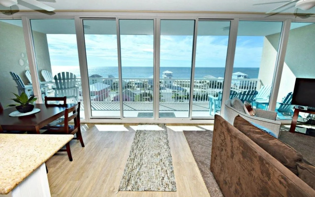 Sanibel 705 by RedAwning