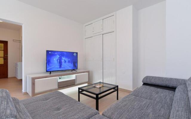 House Pula 2080