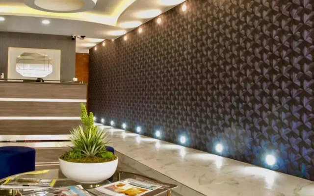 Privada de Horacio 18 Residences