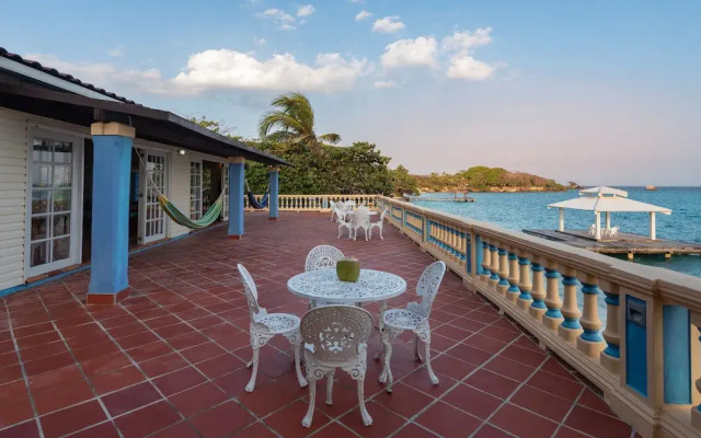 Lago de los Sueños Island