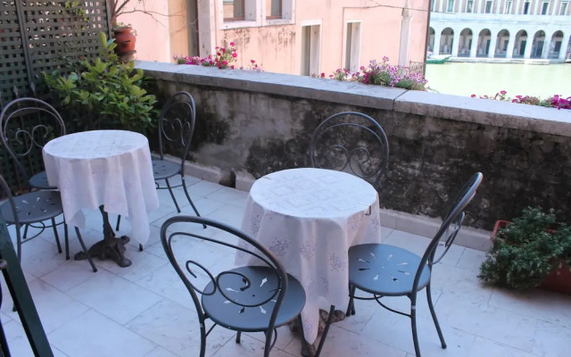 Al Palazzo Lion Morosini