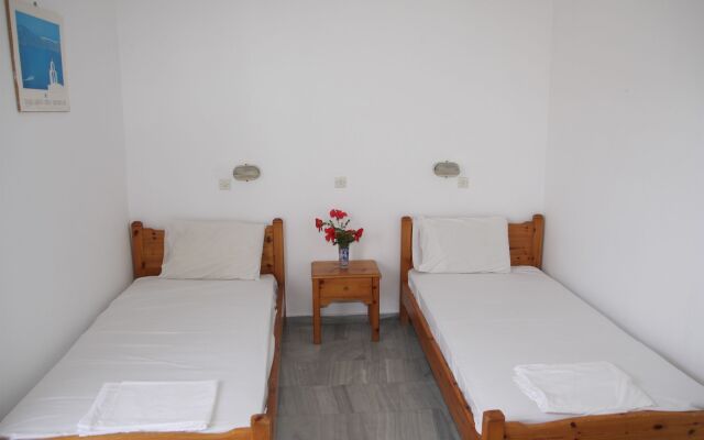 Kaloxenia Apartments
