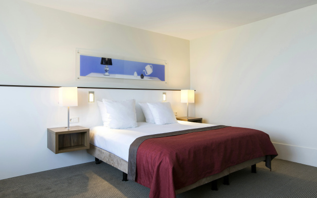 Holiday Inn Eindhoven Centre by IHG - Image 3