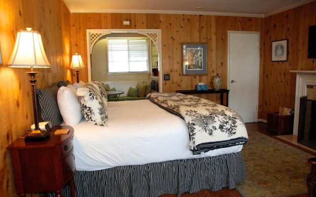 Carmel Garden Inn