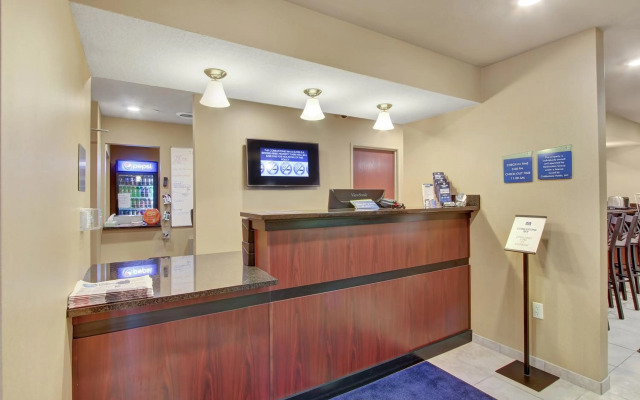 Cobblestone Hotel & Suites - Waynesboro