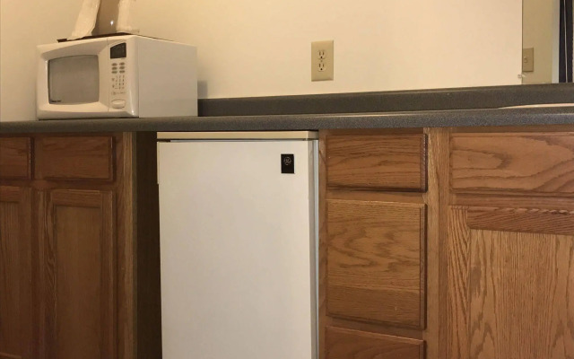 Motel 6 Front Royal, VA