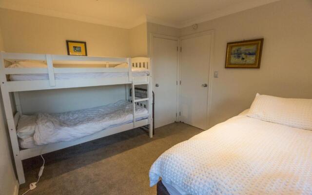 Beach Lodge