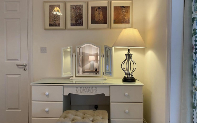 Apartment 432 - Clifden