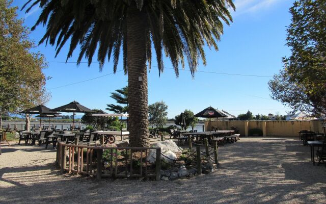 The Honest Lawyer, an Ascend Collection Hotel