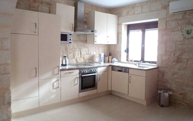 Holiday Home Analipsi