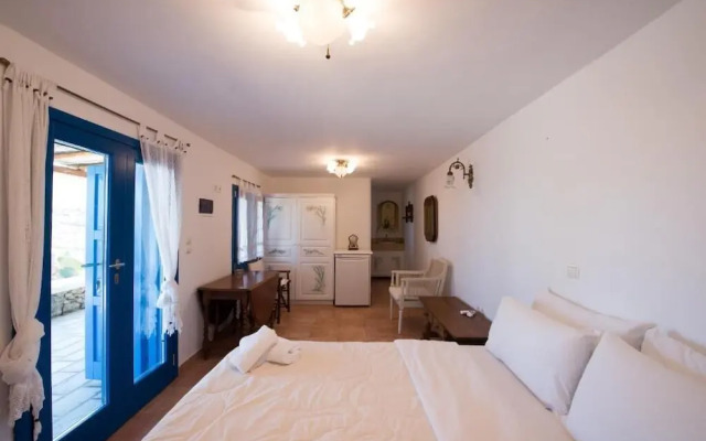 Mykonian Luxury Villa Victoria with Pool