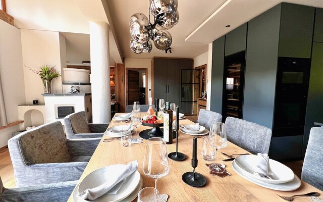 Kaiserlodge für 8 mit Sauna & Whirlpool