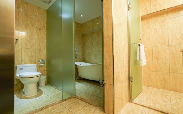 Yoai Jing Shang Hotel
