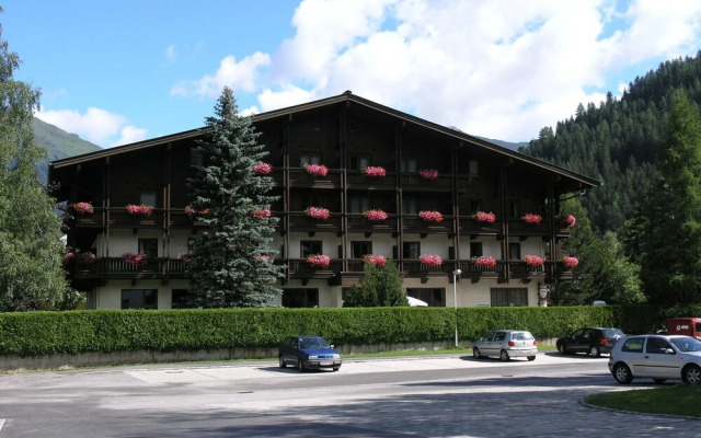 Simader