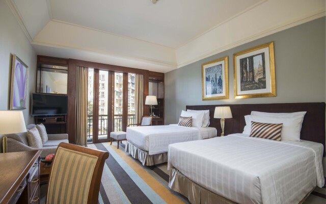 Chatrium Hotel Royal Lake Yangon