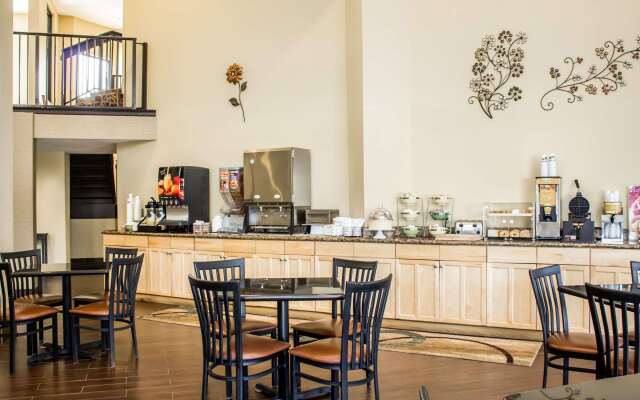 Quality Inn & Suites Wilson I-95