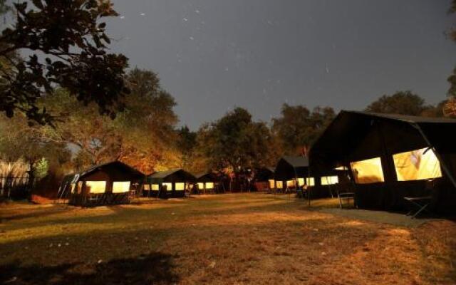 Kiboko Safaris Camp