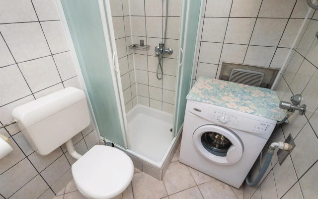 Amazing Home in Ribarica With Wifi and 2 Bedrooms