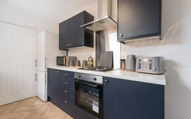 Adom Home Away From Home By Jesouth