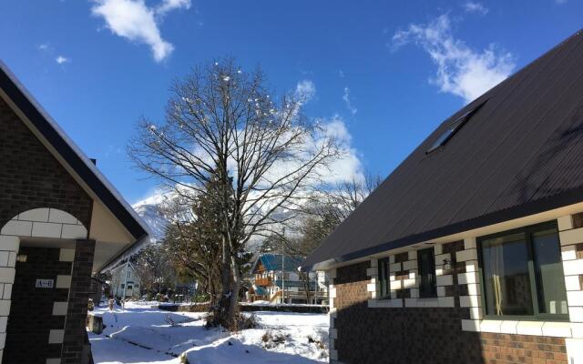 Alpine Chalets Hakuba