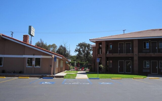 Rancho California Inn
