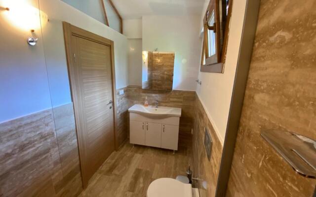 Villa Merry - Dalyan Stonehouse with Palmtrees, 50m to River