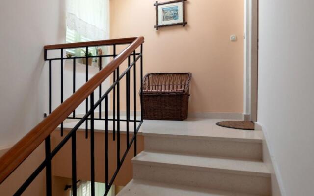 Keko - 100 m From the Beach - A2