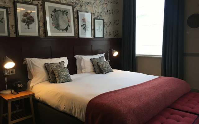 Brook Green Hotel