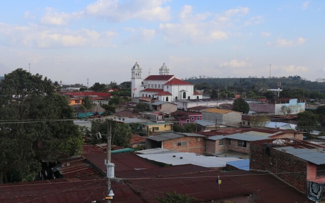 Vista Los Volcanes