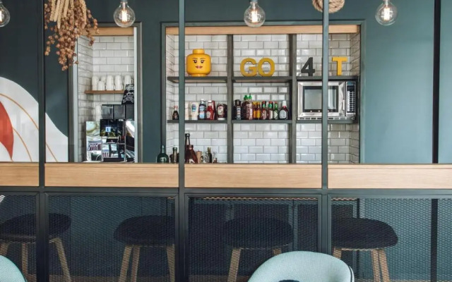 Moxy Copenhagen Sydhavnen