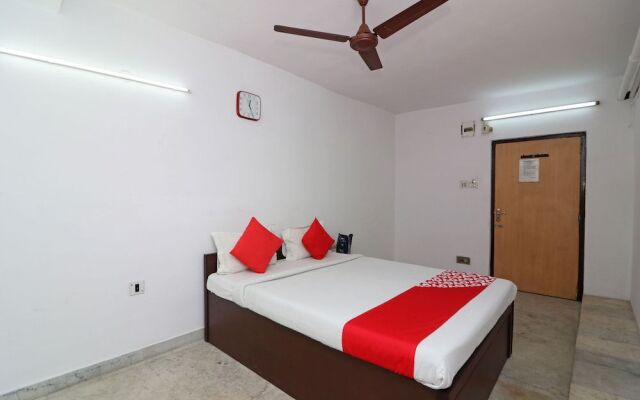 OYO Flagship 19330 Hotel Aria Executive Bara Bazar