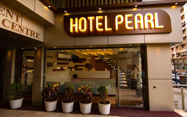 OYO 15453 Hotel Pearl