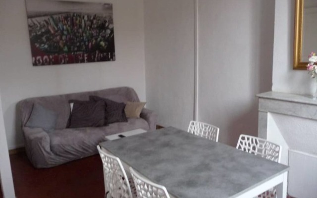 Nice 2 Bedrooms Renovated on the Vieux Port