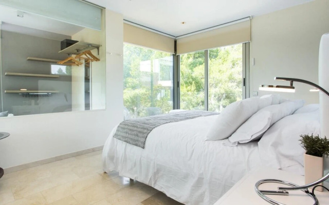 Villa Prestigia With Private Pool And Sea View