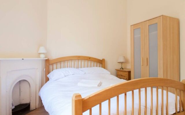 1 Bedroom Apartment on Charming St Stephen Street