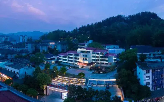 Long Wan Hot Spring Hotel