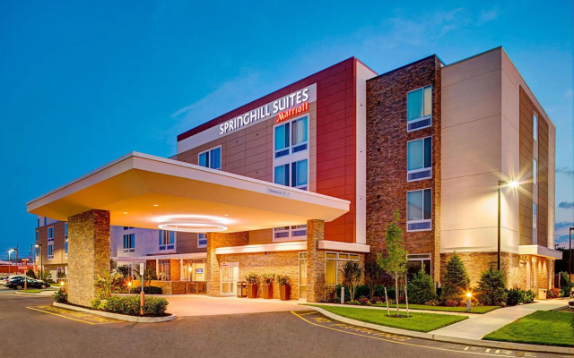 Springhill Suites by Marriott Carle Place Garden City