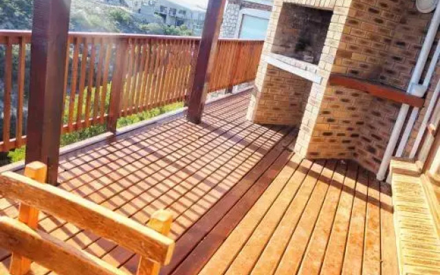 Net Net Holiday Home