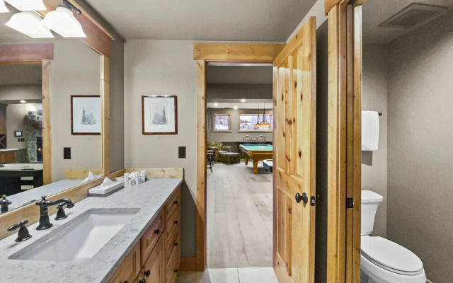 Buffalo Lodge by RedAwning