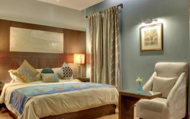 juSTa MG Road Hotel