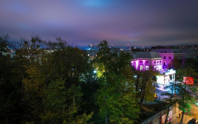 Pakat Suites Hotel