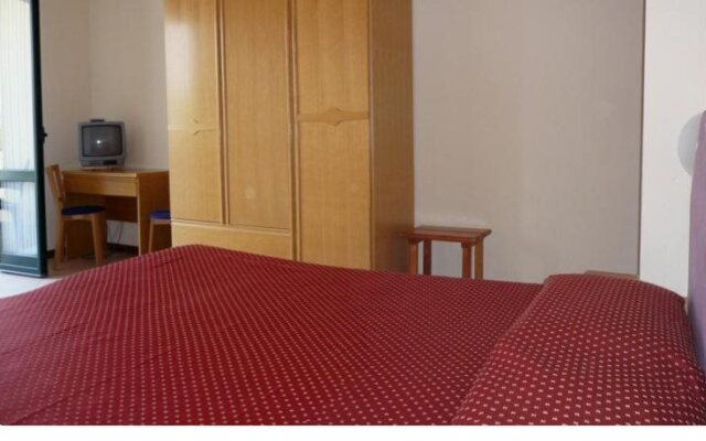 Residence Miralago Rooms & Apartments