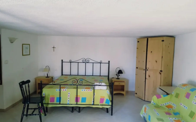 Beach Front Studio Apartment Tonnarella