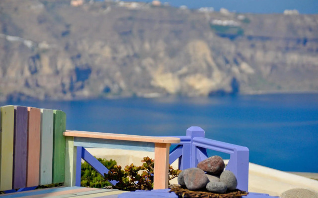 Aegagros Caldera Houses