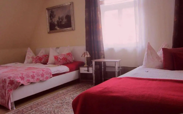 Hotel-Pension Adler Untertürkheim