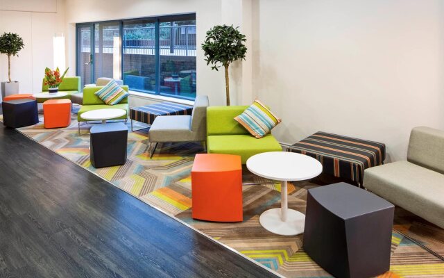 ibis Styles London Excel